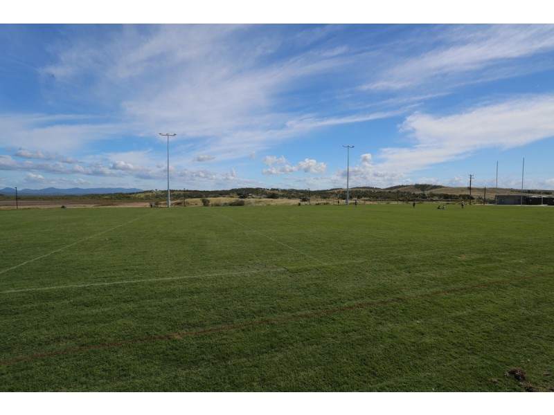 37-39 Thomas Street, Emu Park QLD 4710