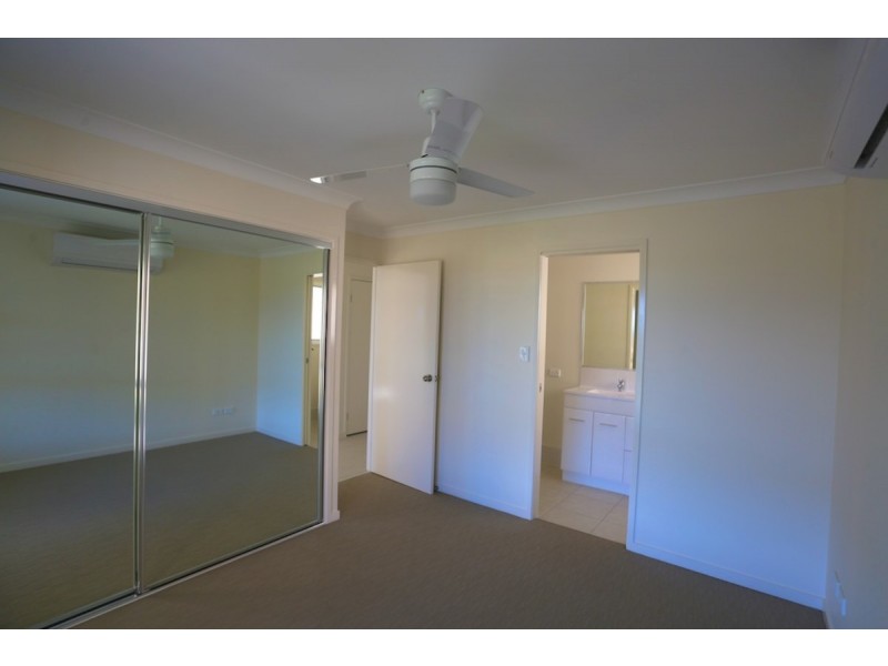 4 Barclay Avenue, Zilzie QLD 4710