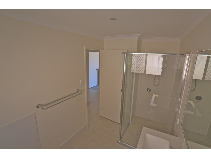 4 Barclay Avenue, Zilzie QLD 4710