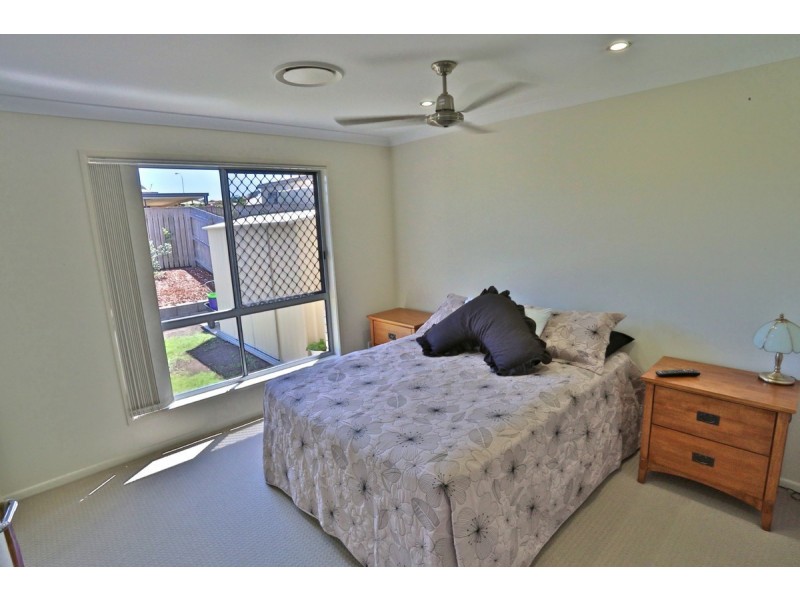 1/141 Hartley Street, Emu Park QLD 4710