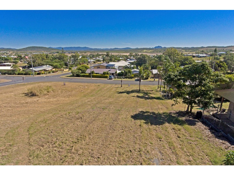 9 Larnach Street, Zilzie QLD 4710