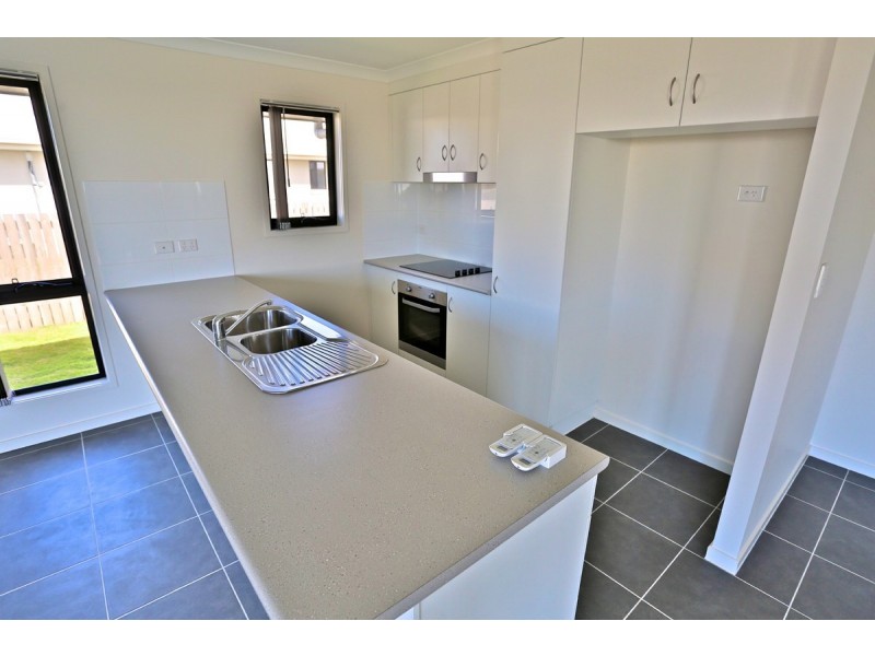 33 New Forest Road, Zilzie QLD 4710