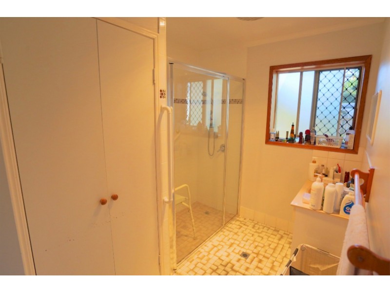 9-11 Singleton Street, Zilzie QLD 4710