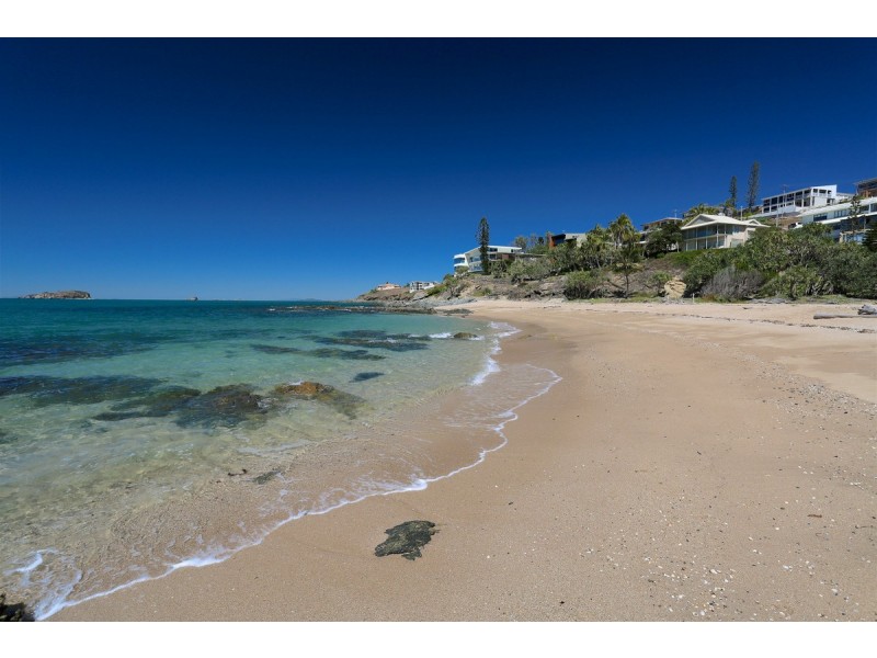 9-11 Singleton Street, Zilzie QLD 4710