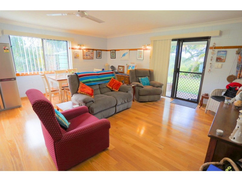 49 Clinton Road, Cawarral QLD 4702