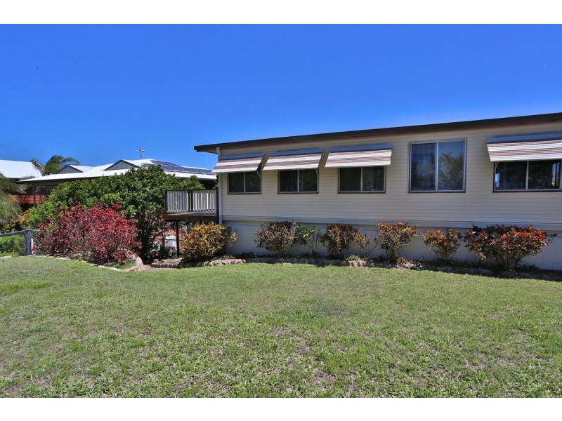 136 Schofield Parade, Keppel Sands QLD 4702