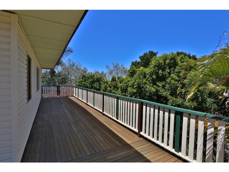 136 Schofield Parade, Keppel Sands QLD 4702