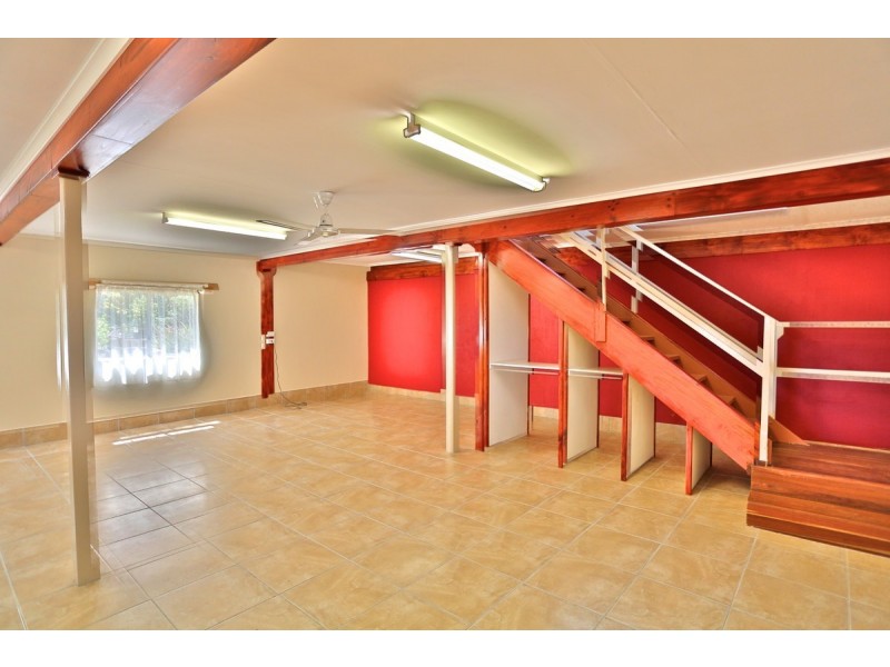 136 Schofield Parade, Keppel Sands QLD 4702