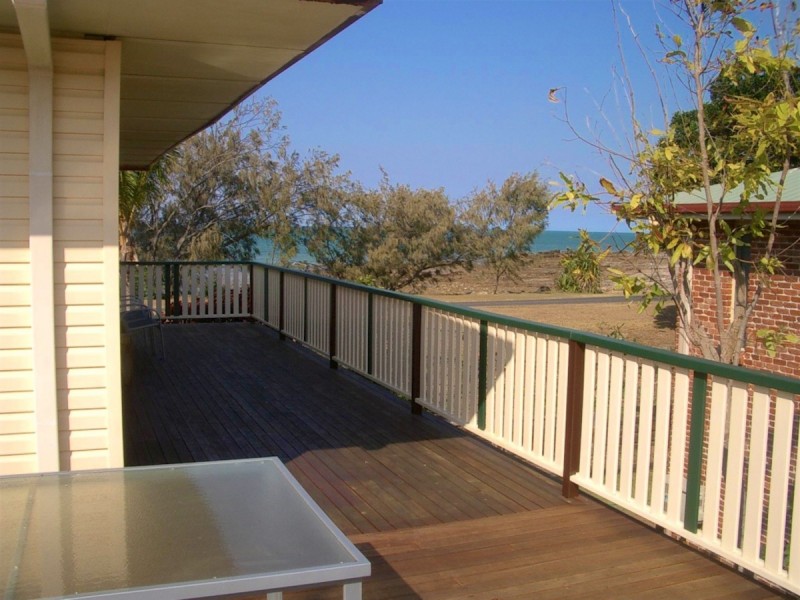 136 Schofield Parade, Keppel Sands QLD 4702