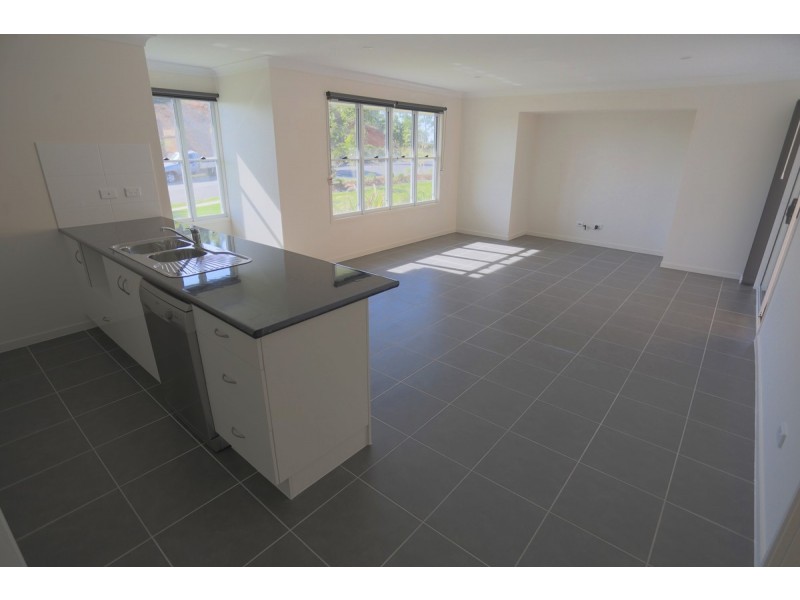 65 Cocoanut Point Drive, Zilzie QLD 4710