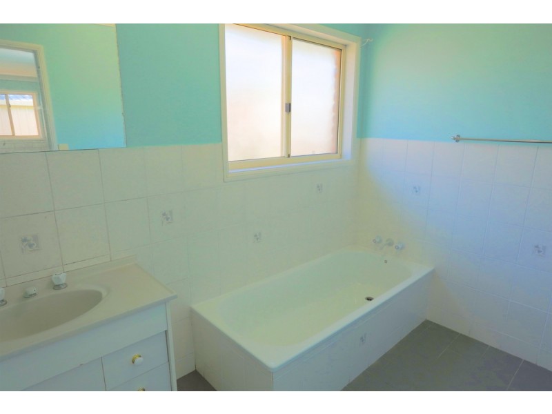 43 Golding Street, Emu Park QLD 4710