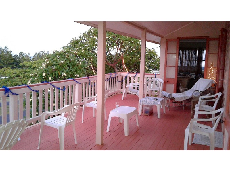 8 Archer Street, Emu Park QLD 4710