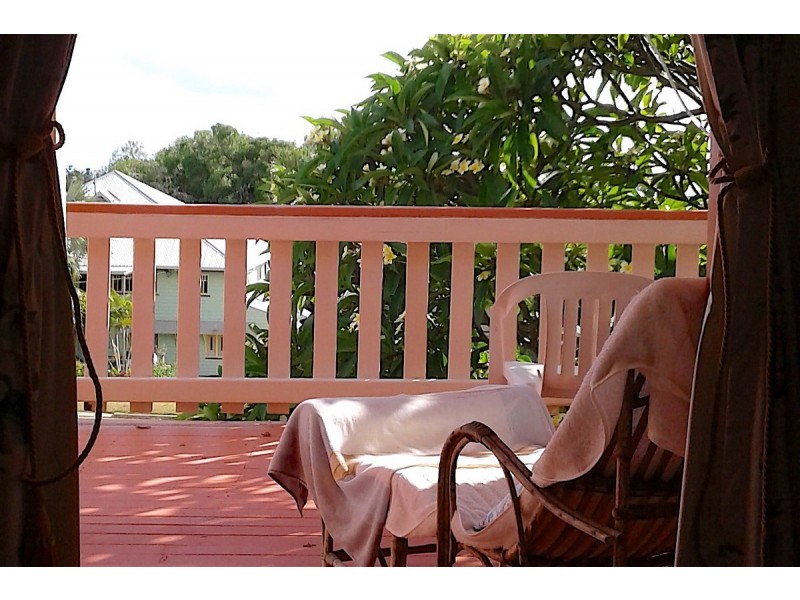 8 Archer Street, Emu Park QLD 4710