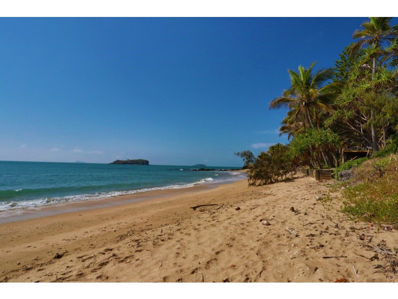 11 Evelyn Street, Zilzie QLD 4710