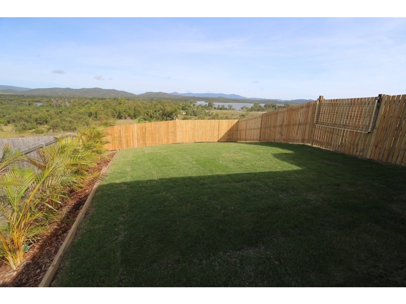 42B Falcon Crest, Zilzie QLD 4710