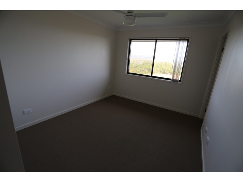 42B Falcon Crest, Zilzie QLD 4710