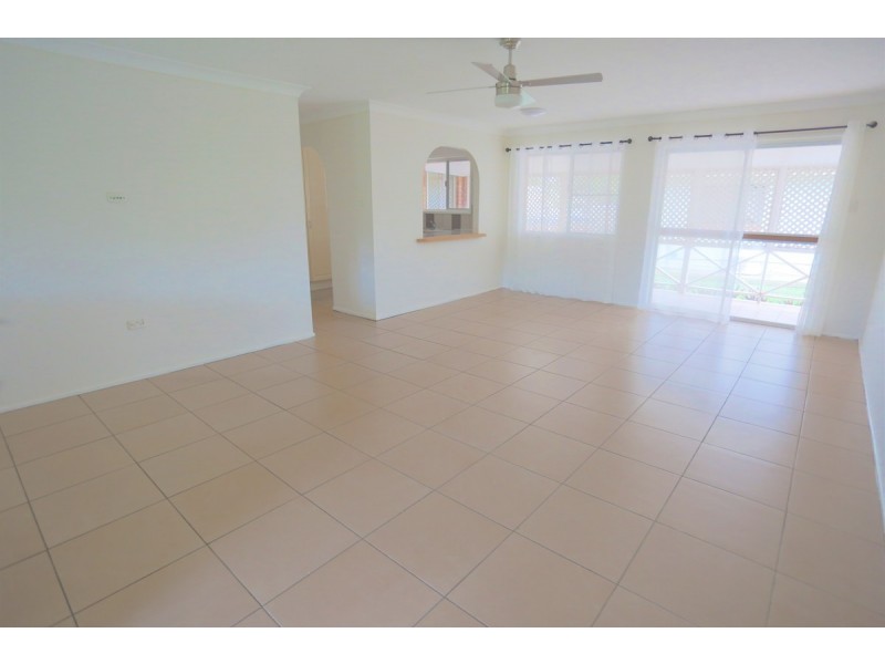 33 Pacific Street, Emu Park QLD 4710