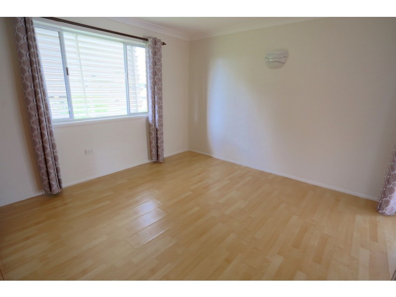 33 Pacific Street, Emu Park QLD 4710