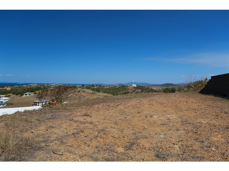6 Livistonia Crescent, Emu Park QLD 4710