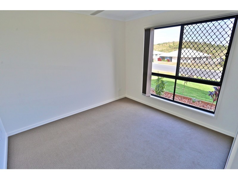 23 Falcon Crest, Zilzie QLD 4710