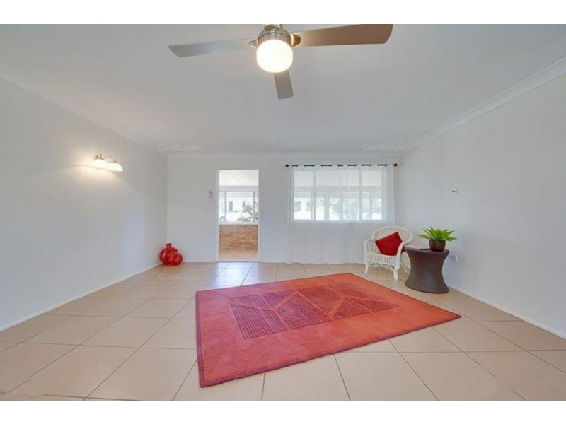 33 Pacific Street, Emu Park QLD 4710