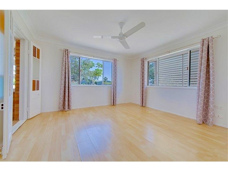 33 Pacific Street, Emu Park QLD 4710