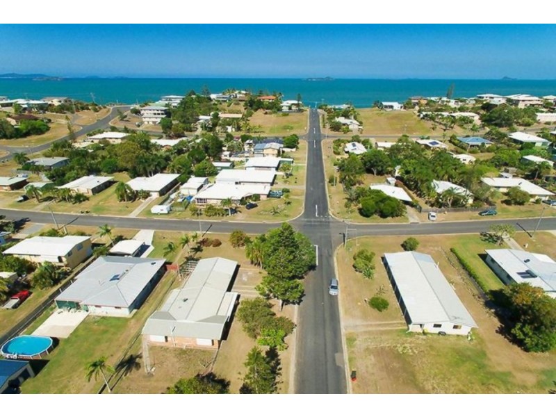 33 Pacific Street, Emu Park QLD 4710