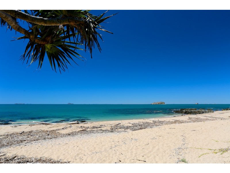 33 Pacific Street, Emu Park QLD 4710