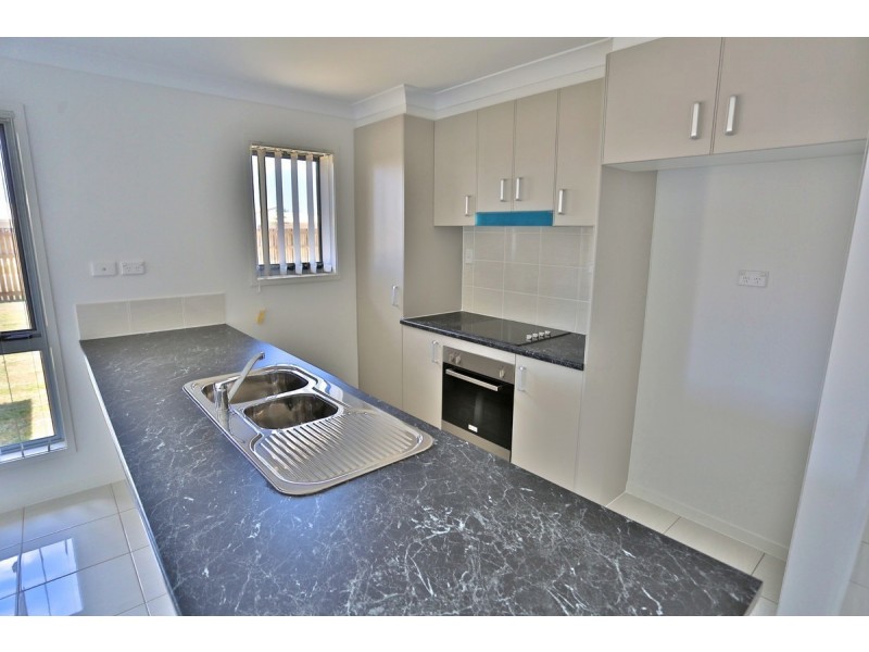2 Aqua Lane, Mulambin QLD 4703