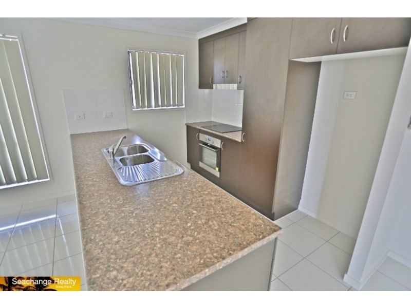 21 Eagle Heights, Emu Park QLD 4710
