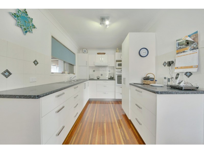 28 Richard Street, Emu Park QLD 4710