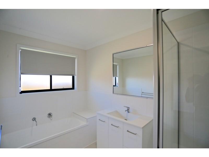 4 Ocean View Drive, Zilzie QLD 4710