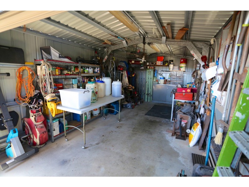 1 Nerita Avenue, Zilzie QLD 4710