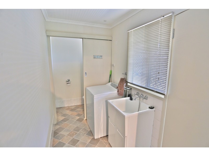 14 Philip Street, Emu Park QLD 4710