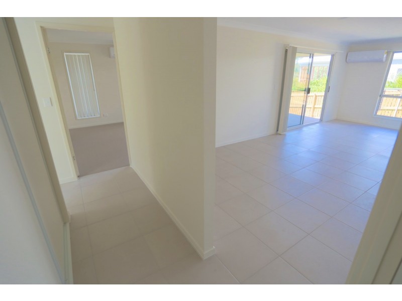7 Hideaway Road, Zilzie QLD 4710