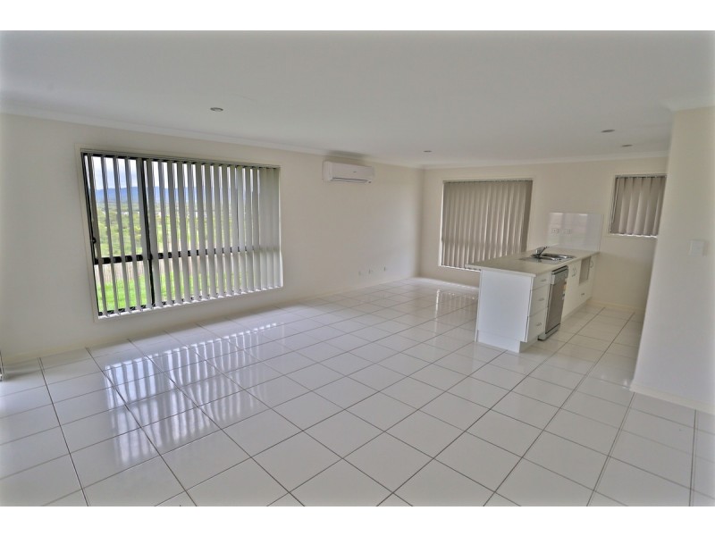 50 Falcon Crest, Zilzie QLD 4710