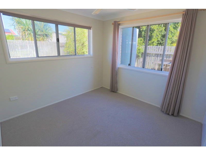 2/9 Warnock Street, Zilzie QLD 4710