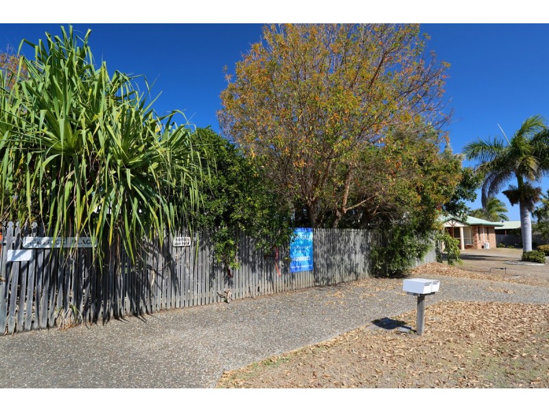 2/9 Warnock Street, Zilzie QLD 4710