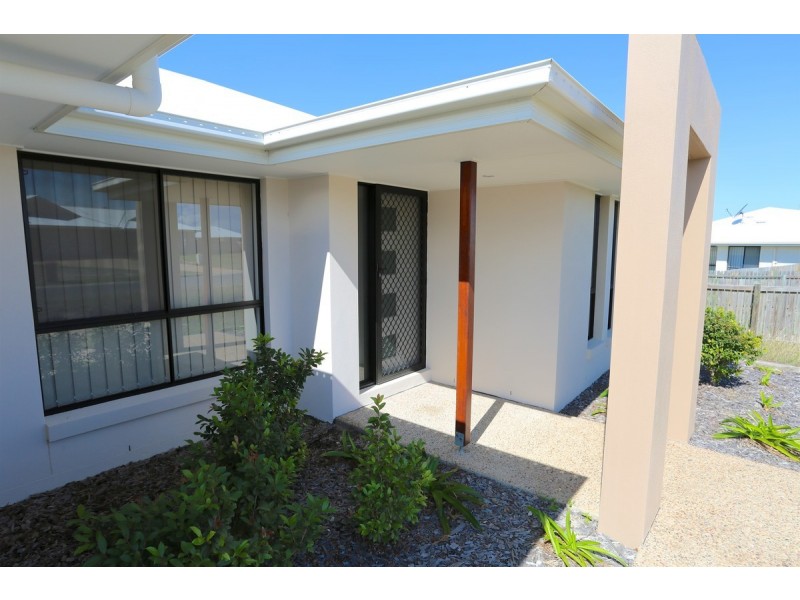 6 Falcon Crest, Zilzie QLD 4710