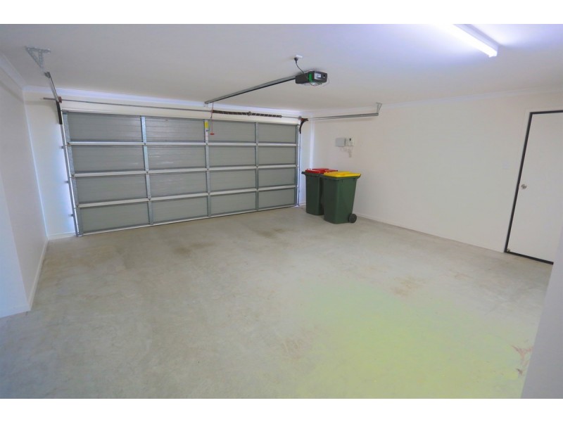 6 Falcon Crest, Zilzie QLD 4710