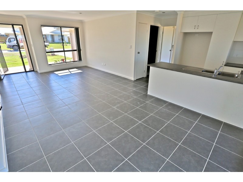 35 Timbers Beach Road, Zilzie QLD 4710
