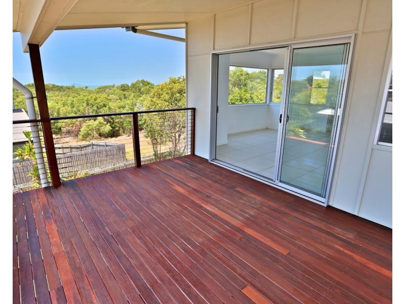 33 Cocoanut Point Drive, Zilzie QLD 4710