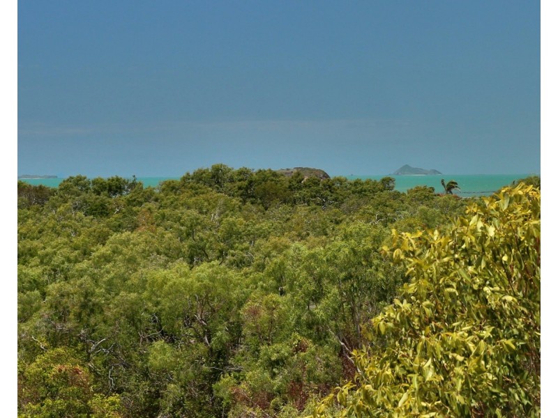 33 Cocoanut Point Drive, Zilzie QLD 4710