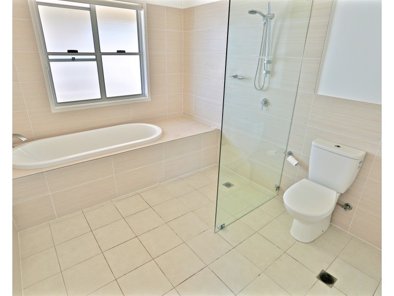 33 Cocoanut Point Drive, Zilzie QLD 4710