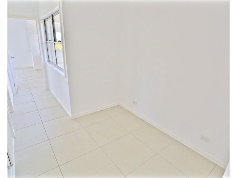 33 Cocoanut Point Drive, Zilzie QLD 4710