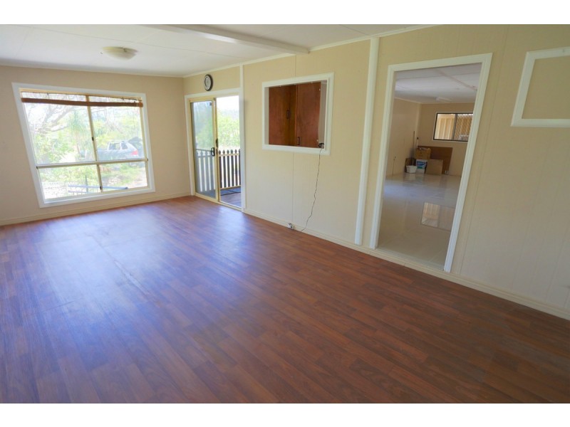 44 Clinton Road, Cawarral QLD 4702