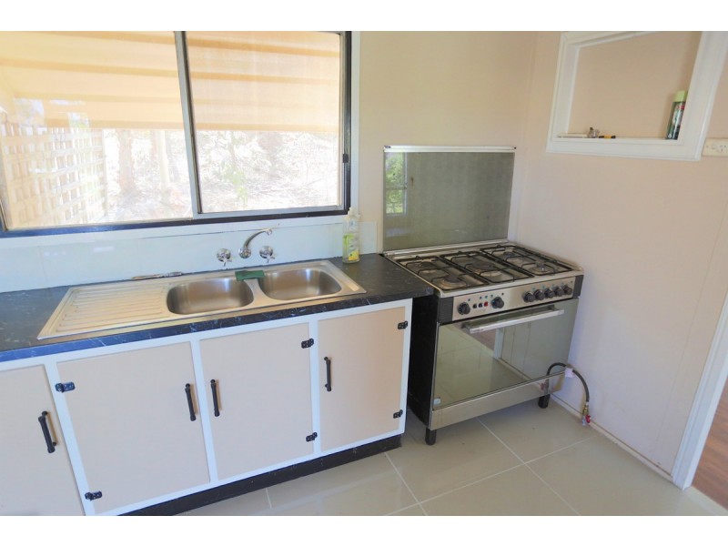 44 Clinton Road, Cawarral QLD 4702