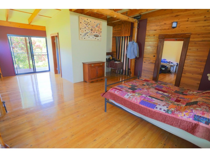 328 Sleipner Road, Mount Chalmers QLD 4702