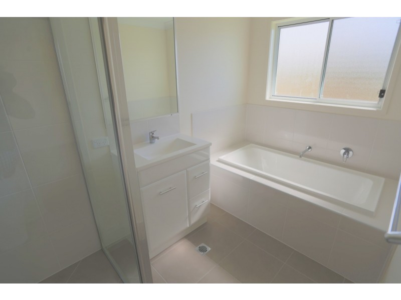 1 Barclay Avenue, Zilzie QLD 4710