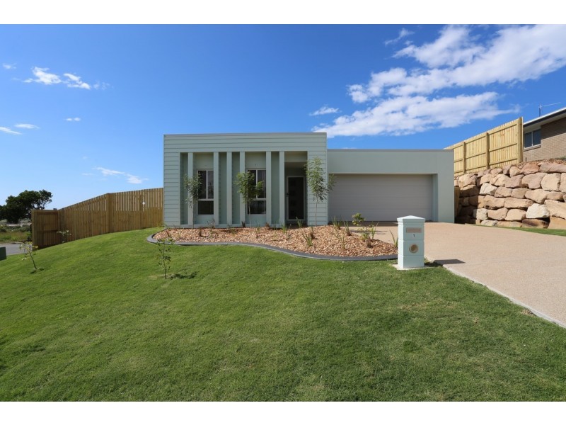 1 Barclay Avenue, Zilzie QLD 4710
